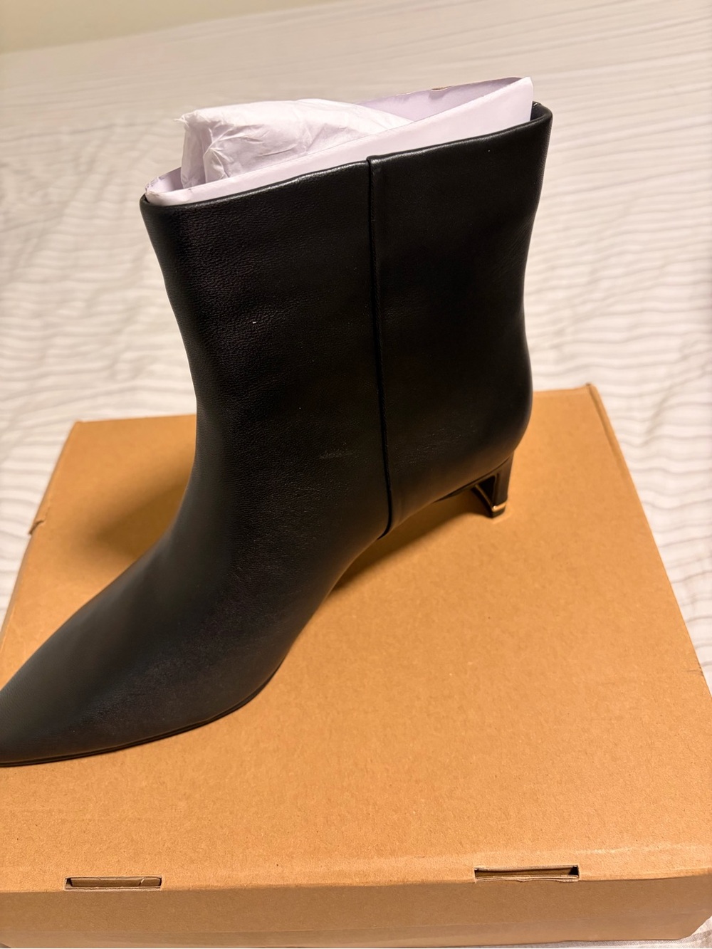 Women's Black Leather Ankle Boots with Slim Kitten Heel - Picture 2 of 7